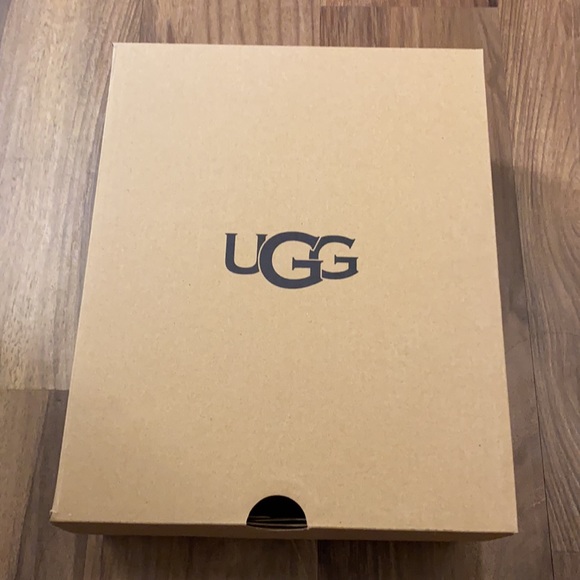 Ugg /W Fluff Yeah Slide Size 6/37 Gray - Picture 3 of 4